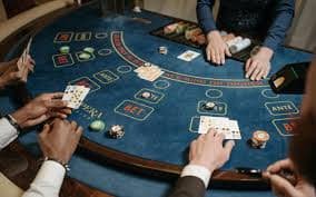 Menu navigasi ayo788 menampilkan kategori slot, live dealer, dan olahraga